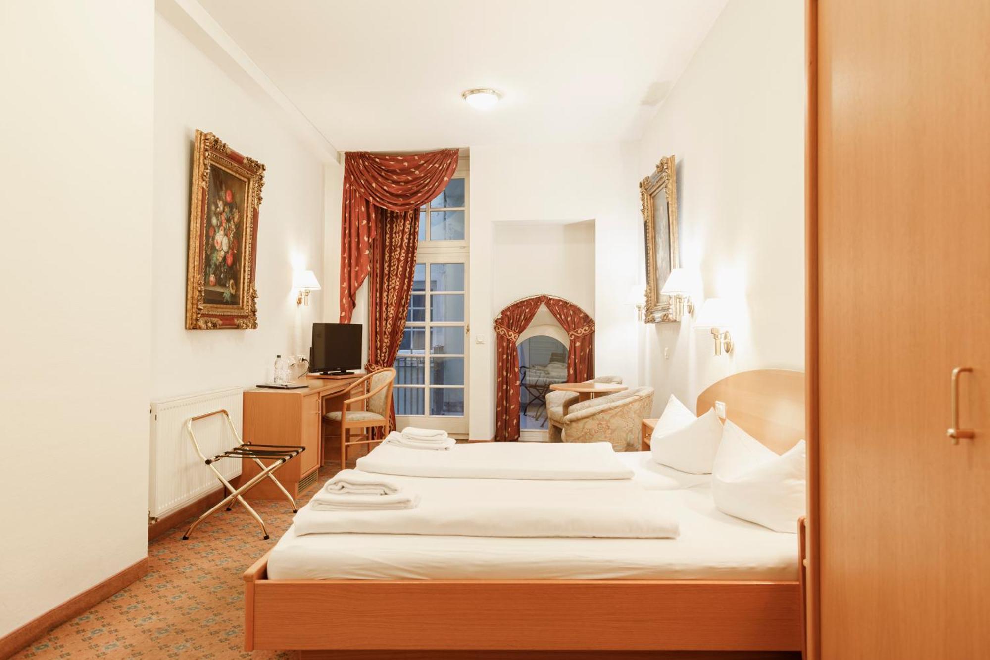 Schwerter Schankhaus & Hotel Meissen Luaran gambar